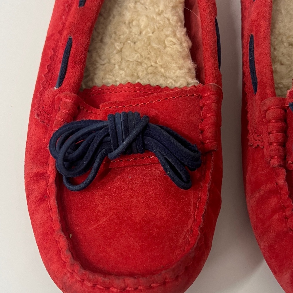 UGG Meena Women's Red Suede Shoes Moccasins Flats Navy Lace Slippers Driving - Picture 6 of 12